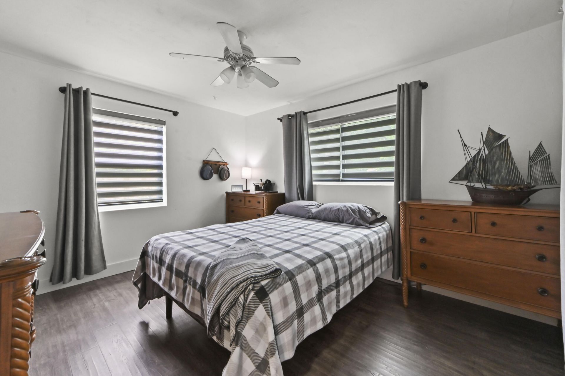 415 Park Avenue, Lake Park, FL 33403 Photo