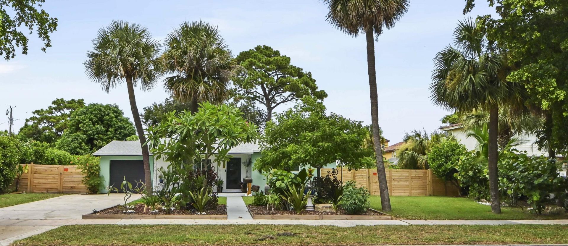 415 Park Avenue, Lake Park, FL 33403 Photo