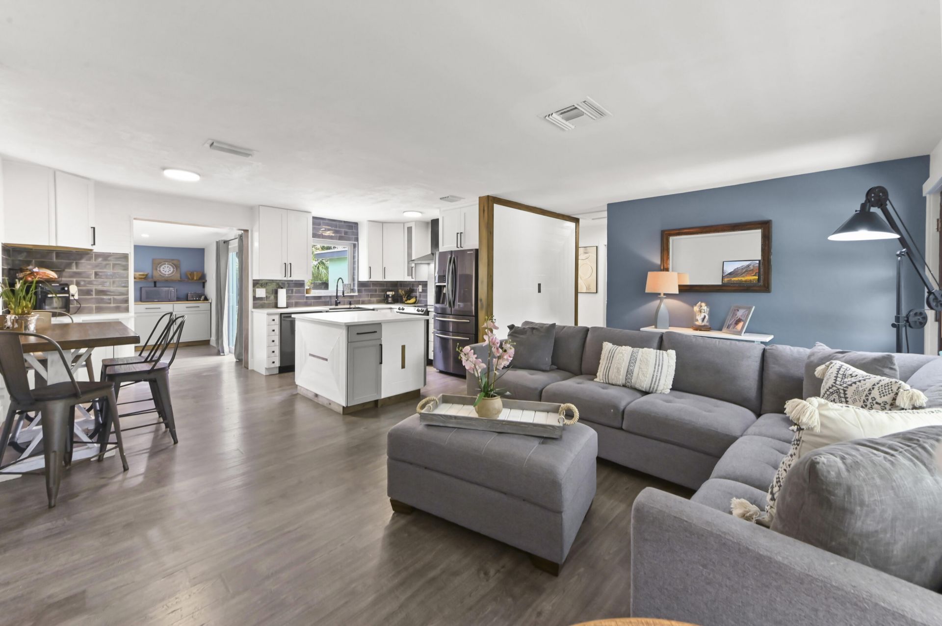 415 Park Avenue, Lake Park, FL 33403 Photo