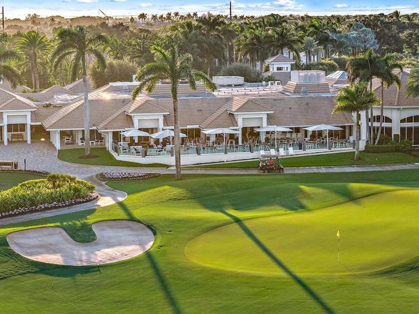 4752 BOCAIRE Boulevard, Boca Raton, FL 33487