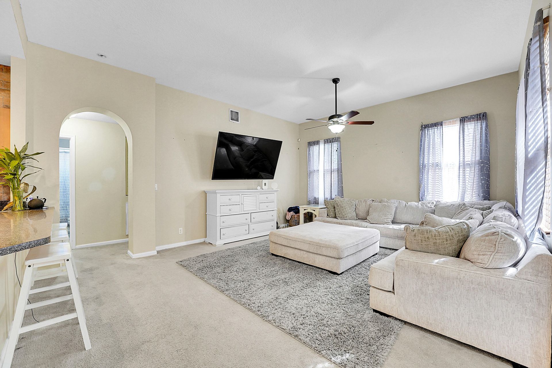 6173 NW East Deville Circle, Port Saint Lucie, FL 34986 Photo