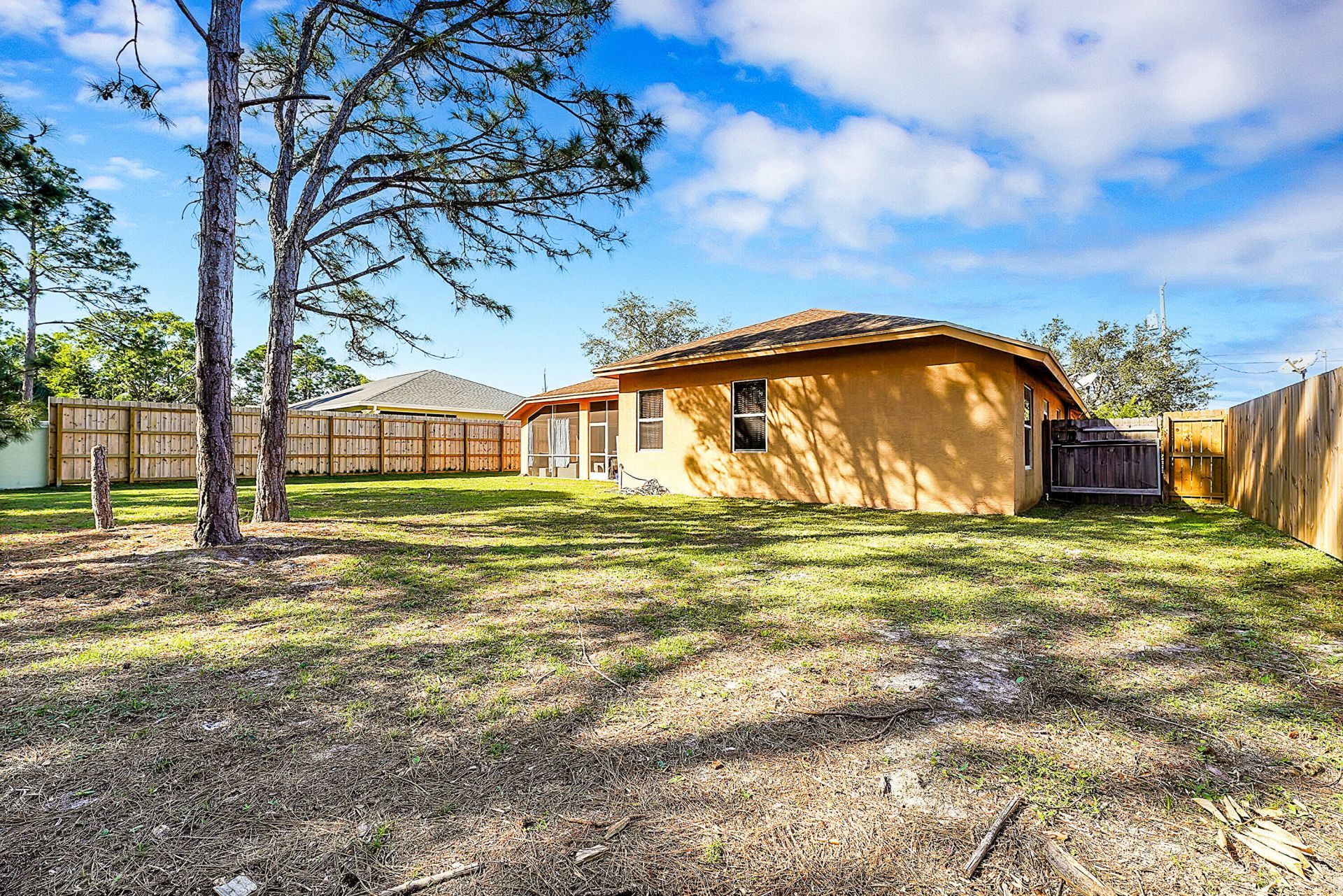 6173 NW East Deville Circle, Port Saint Lucie, FL 34986 Photo