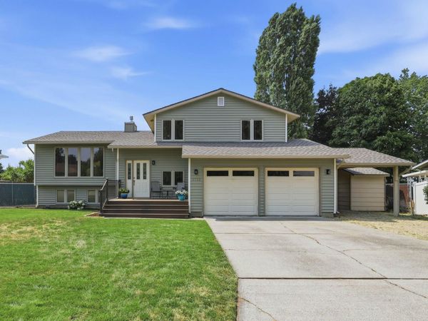 5722 S Moran Dr, Spokane, WA 99223