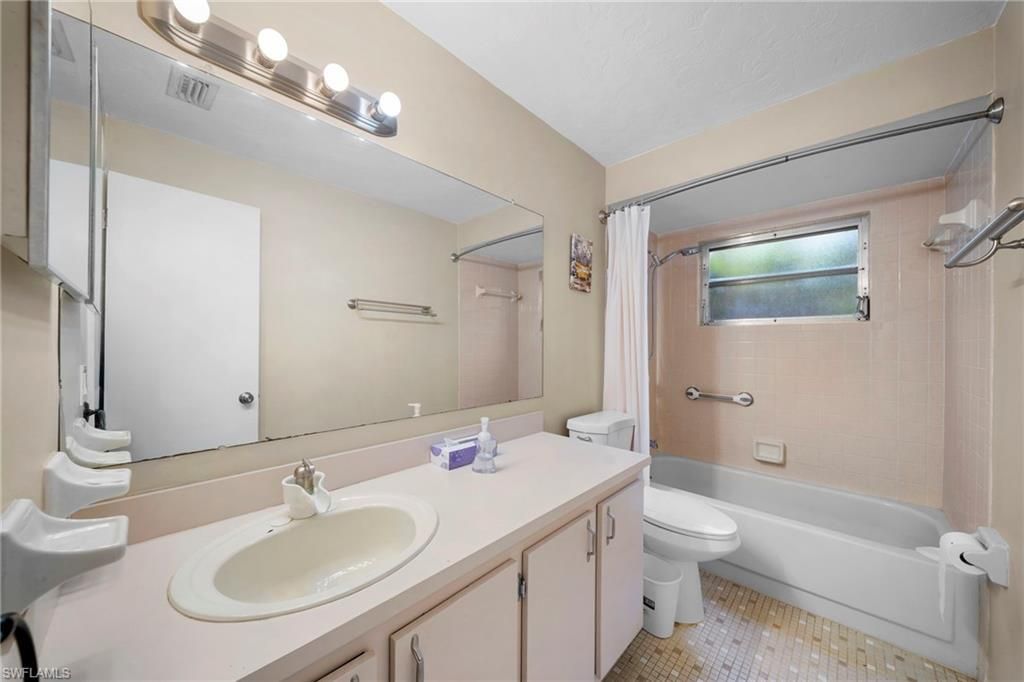 1583 Sunkist Way, Fort Myers, FL 33905 Photo