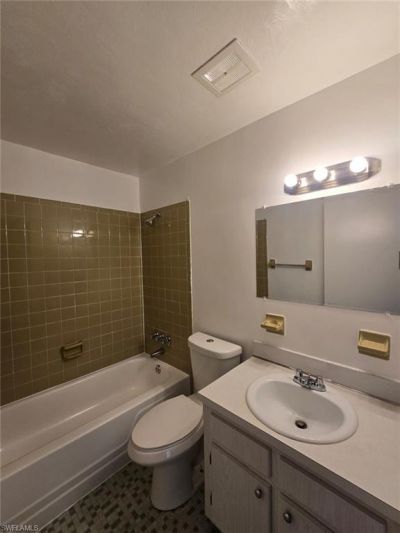 1830 Maravilla Ave, Unit 612, Fort Myers, FL 33901 Photo