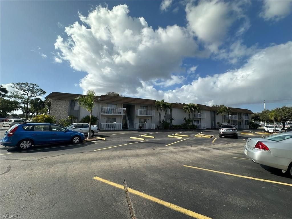 1830 Maravilla Ave, Unit 612, Fort Myers, FL 33901 Photo