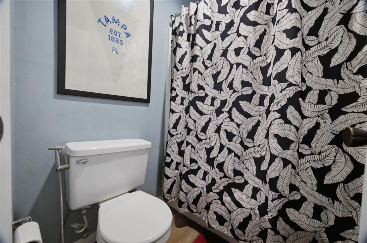 14713 Lake Forest Drive, Lutz, FL 33559 Photo