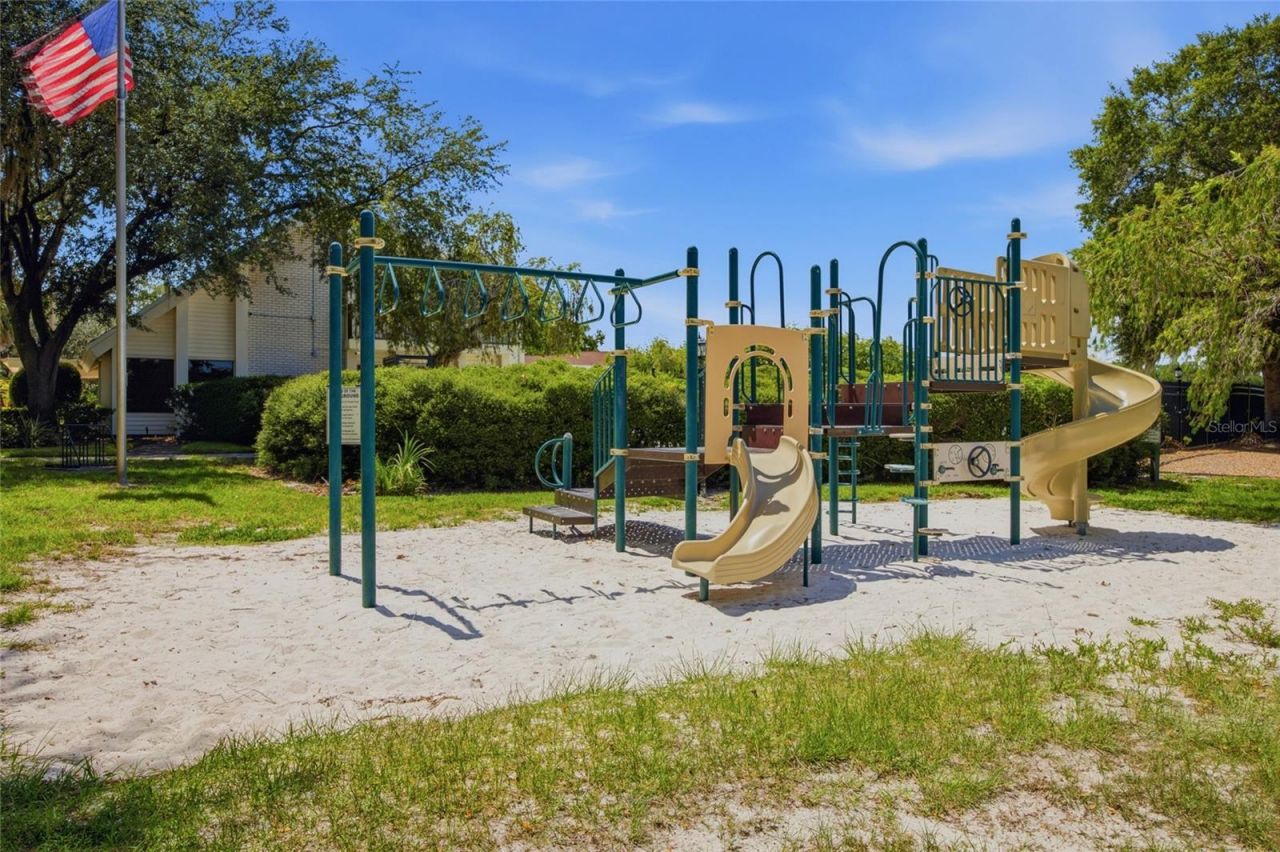 14713 Lake Forest Drive, Lutz, FL 33559 Photo