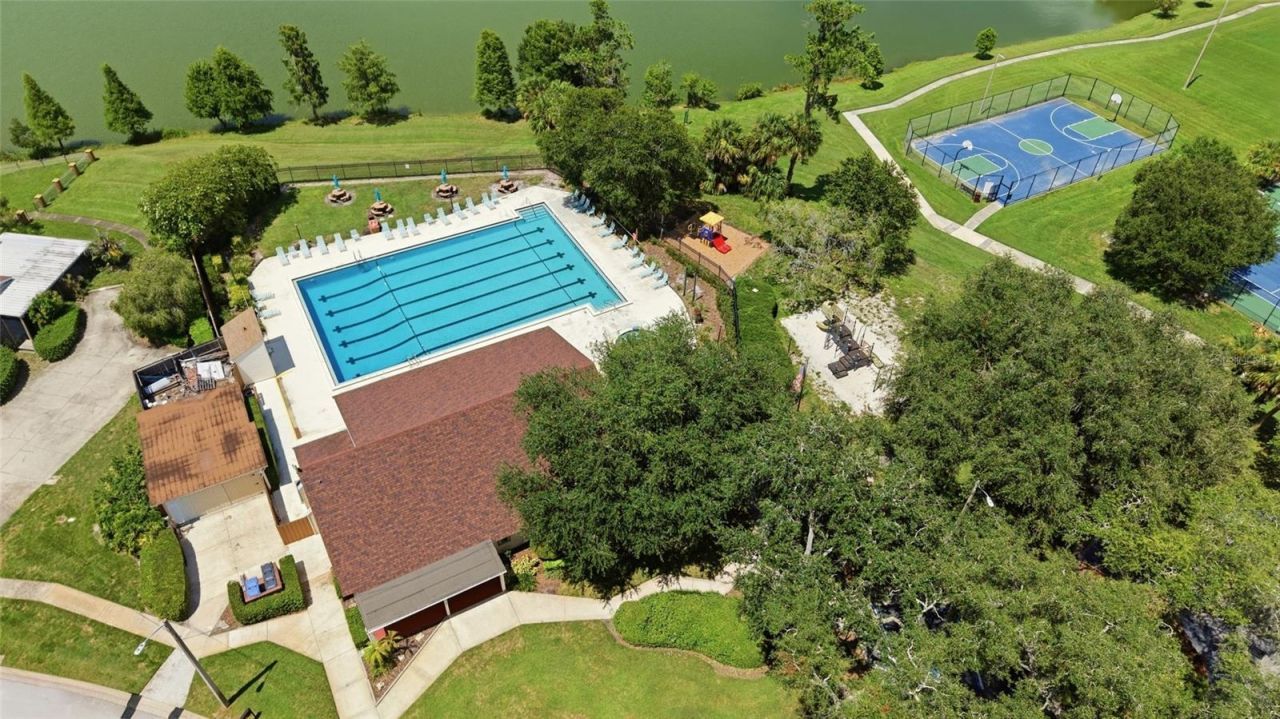 14713 Lake Forest Drive, Lutz, FL 33559 Photo