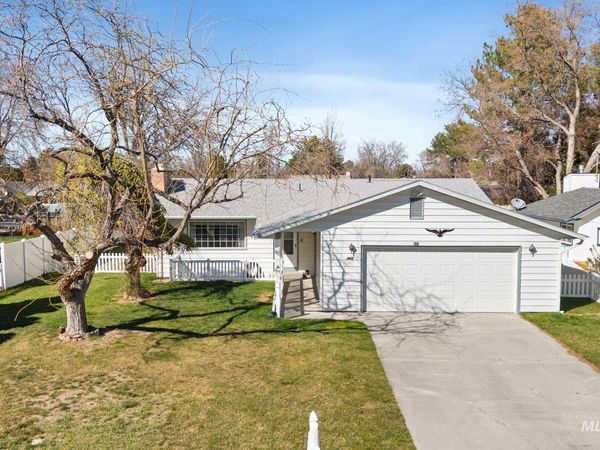 442 Crestview Drive, Twin Falls, ID 83301
