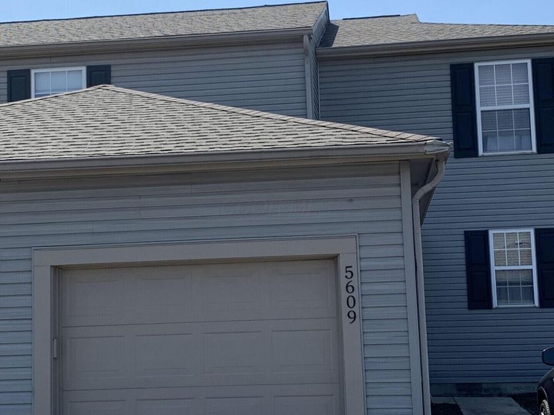 5609 Barney Lane , Unit 40E, Columbus, OH 43235 Photo 1