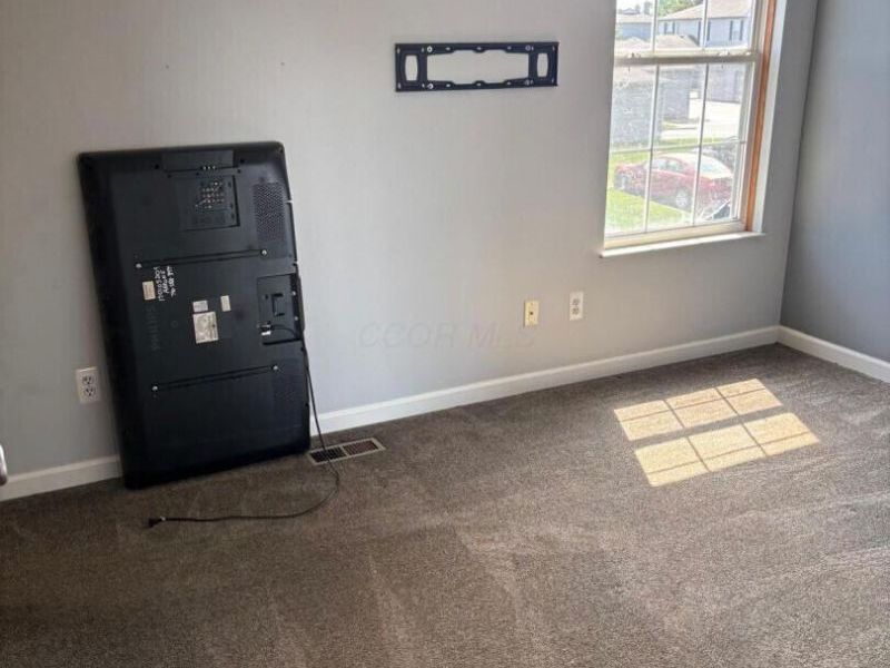 5609 Barney Lane , Unit 40E, Columbus, OH 43235 Photo 13