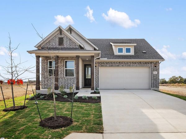 126 Arlington Park LOOP, Hutto, TX 78634