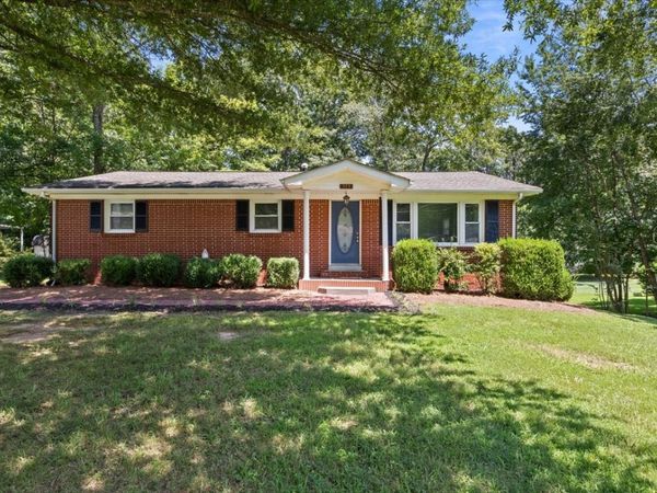 353 Powers Blvd , Waverly, TN 37185