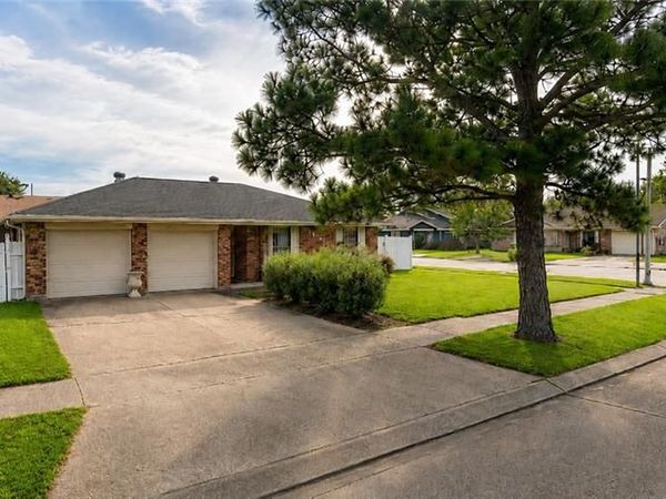 1841 BURNLEY Drive , Marrero, LA 70072