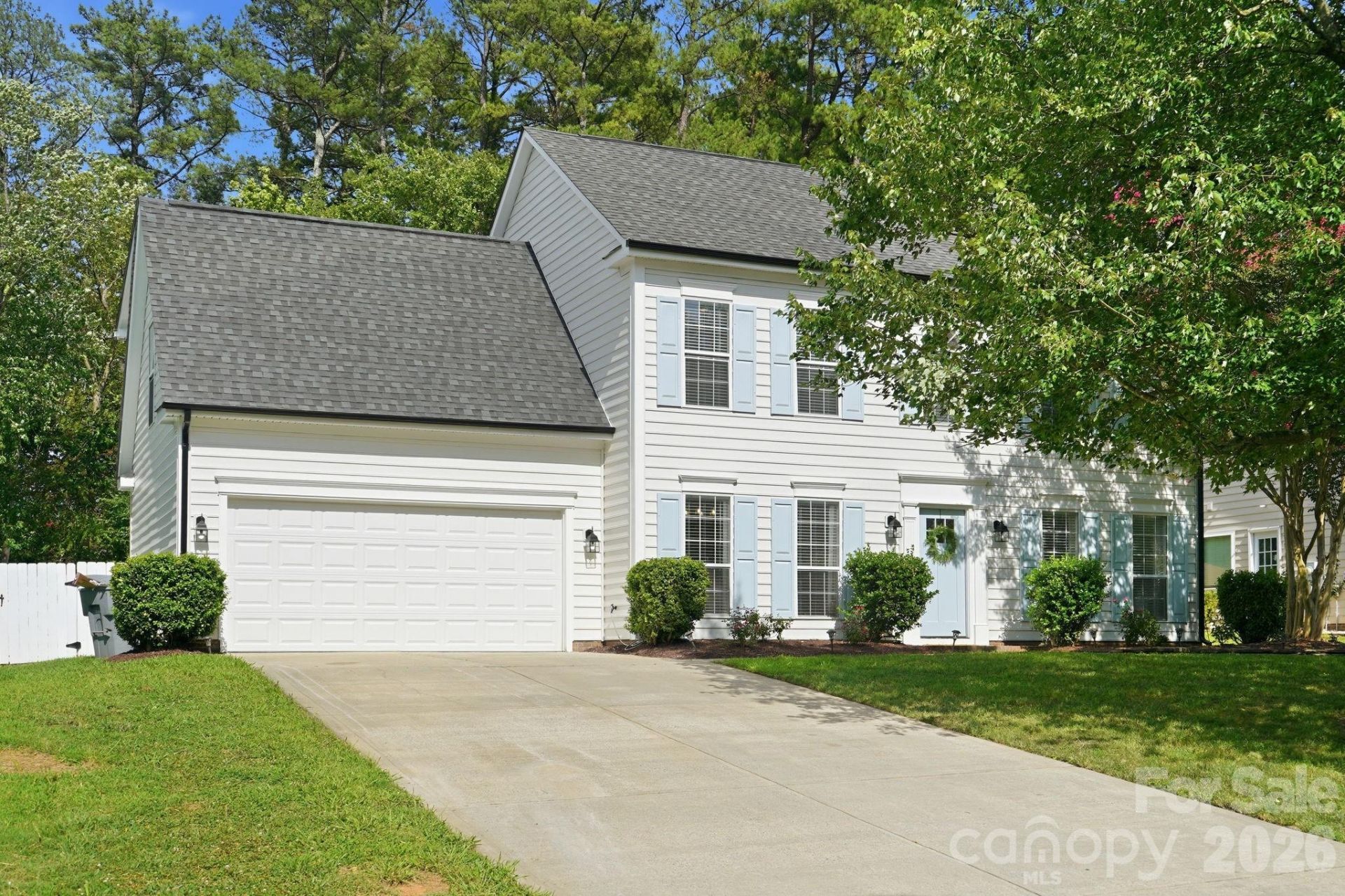 4611 Rock Stream Drive, Charlotte, NC 28269 Main Photo