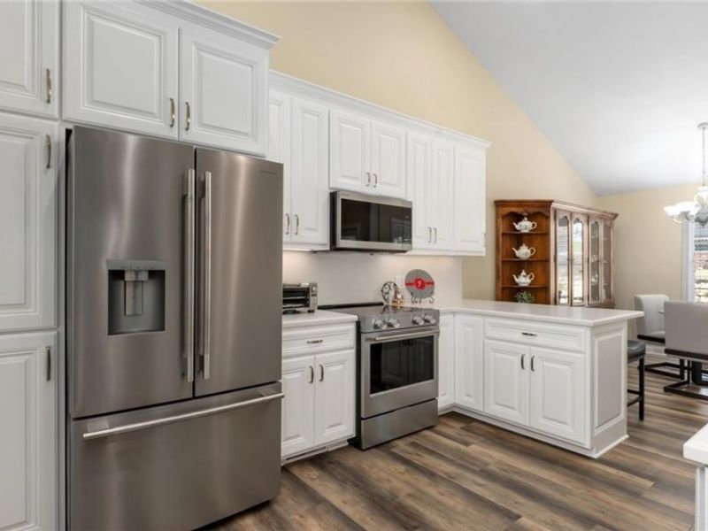 2958 Eagle Crest Drive, Zanesville, OH 43701 Photo 12