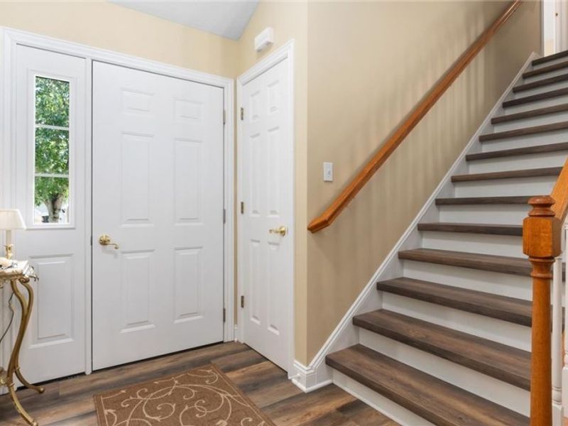 2958 Eagle Crest Drive, Zanesville, OH 43701 Photo 7