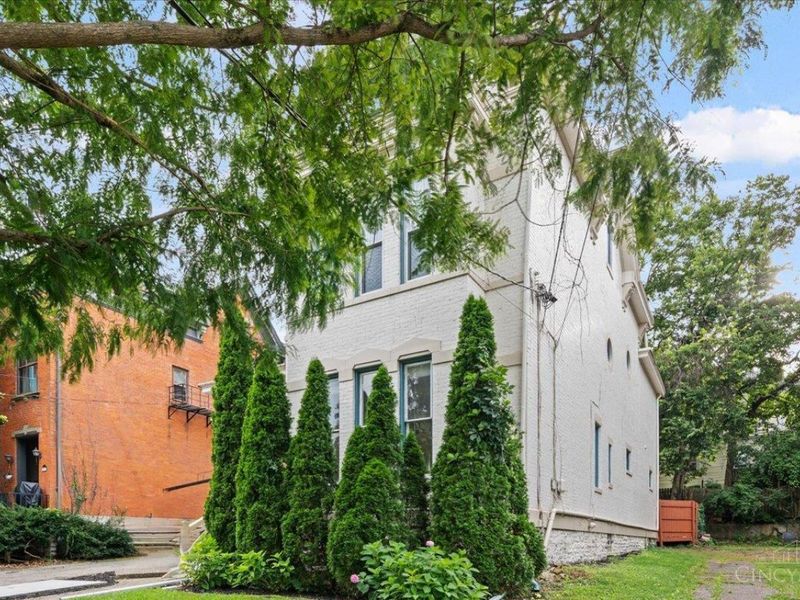 2523 Moorman Avenue, Cincinnati, OH 45206 Photo 3