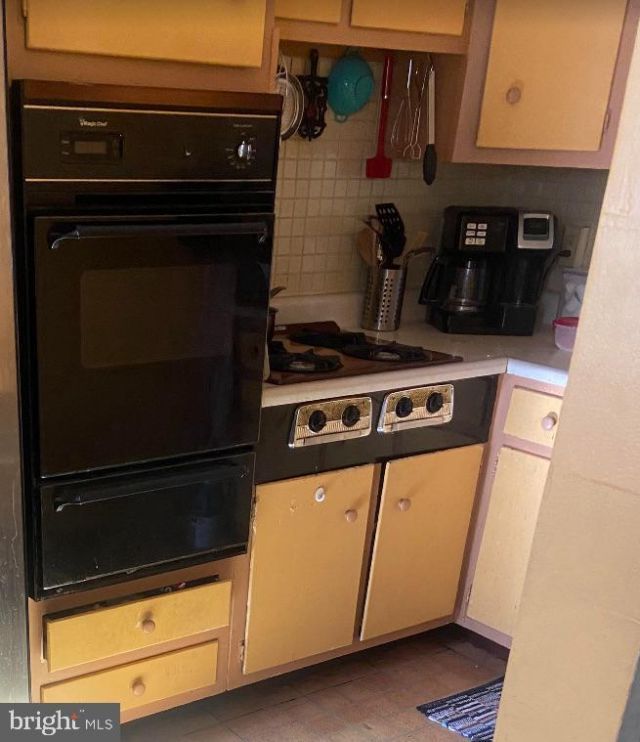 2009 HEATHER ROAD , FOLCROFT, PA 19032