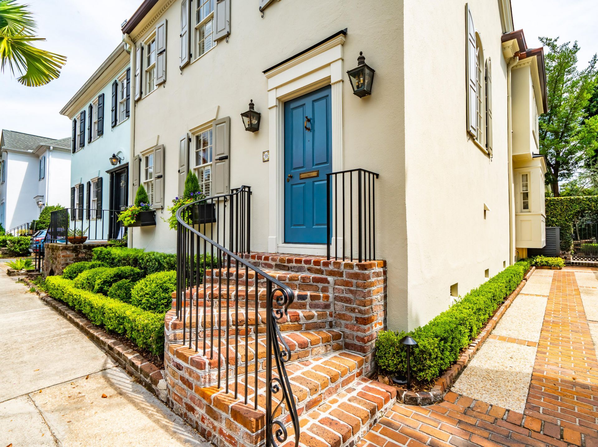 59 S Battery Street Photo 2