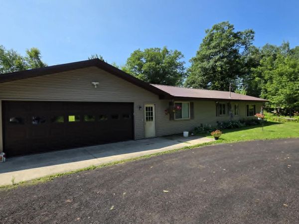 3040 Jasmin Road, Lincoln, MI 48742