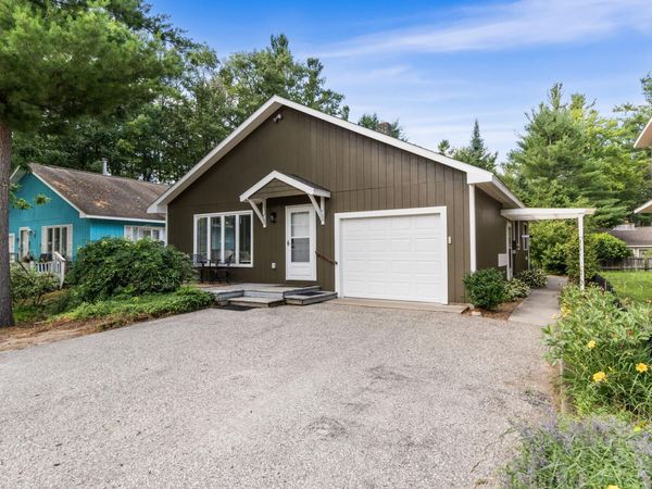 6540 Holden Road, Indian River, MI 49749