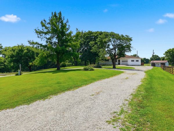 7380 State Road Vv , Mokane, MO 65059