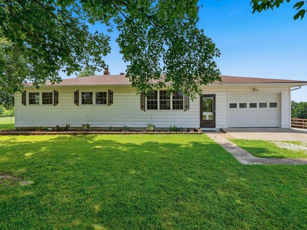 7380 State Road Vv , Mokane, MO 65059