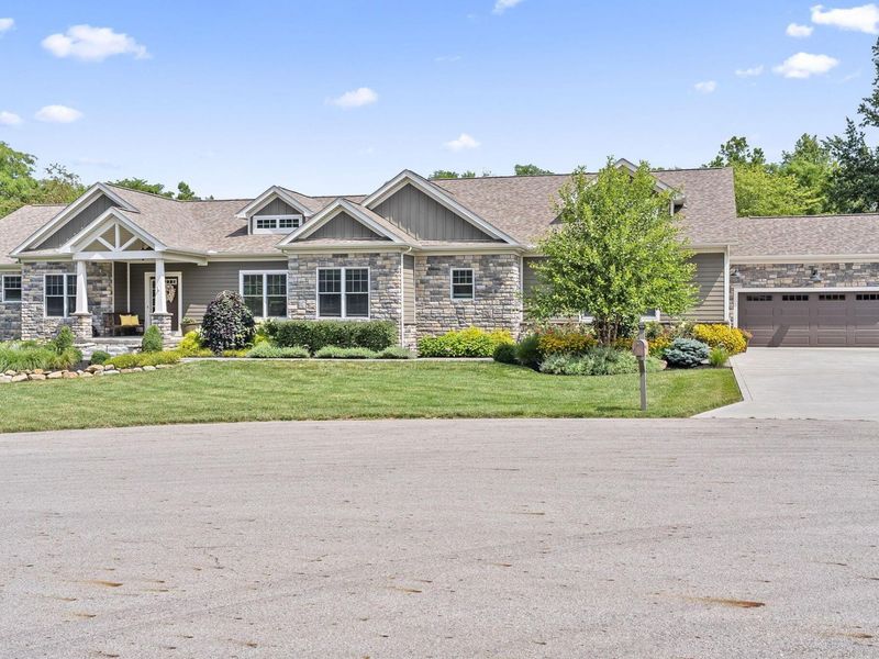 277 Robin Place, Canal Winchester, OH 43110 Photo 9
