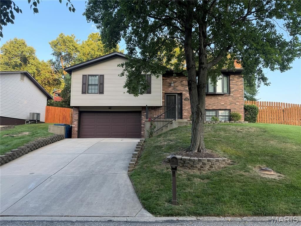 1326 Apollo Drive , Arnold, MO 63010 Main Photo