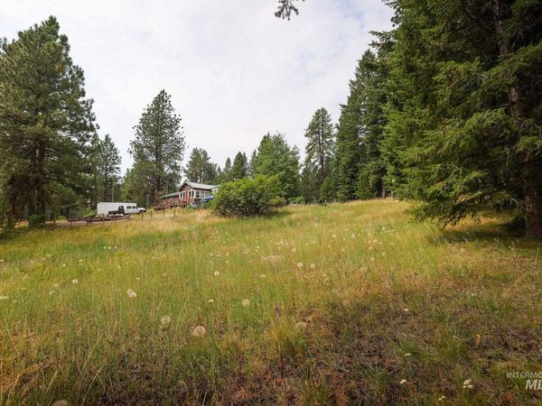 2165 West Mountain Rd, Donnelly, ID 83615