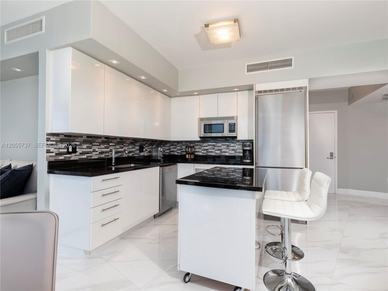 92 SW 3rd St , Unit 3901, Miami, FL 33130 Photo