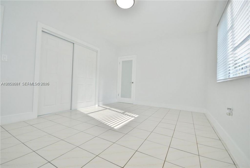 535 73rd St , Miami Beach, FL 33141 Photo