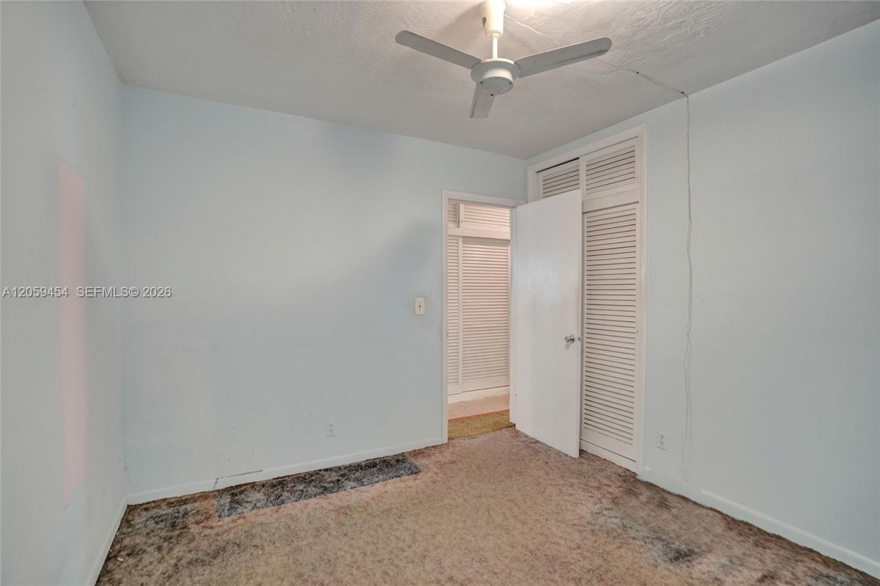 420 SW 71st Way, Pembroke Pines, FL 33023 Photo