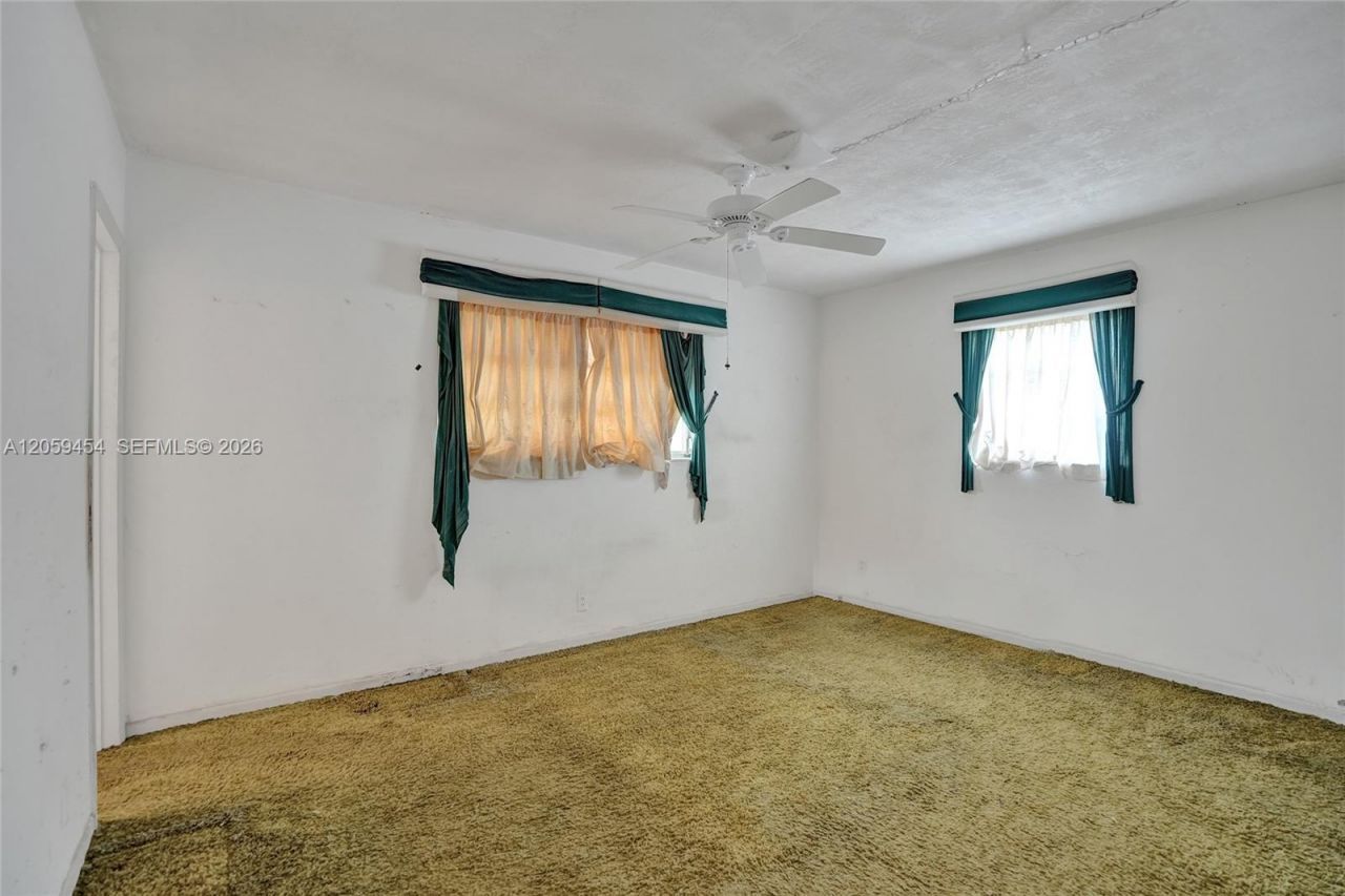420 SW 71st Way, Pembroke Pines, FL 33023 Photo
