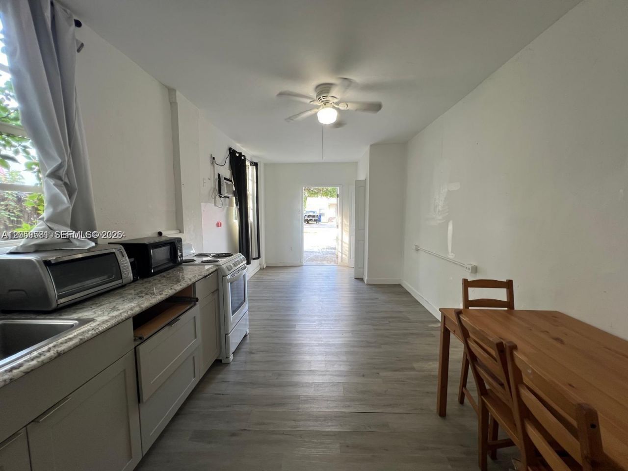 2126 Arthur St , Hollywood, FL 33020 Photo