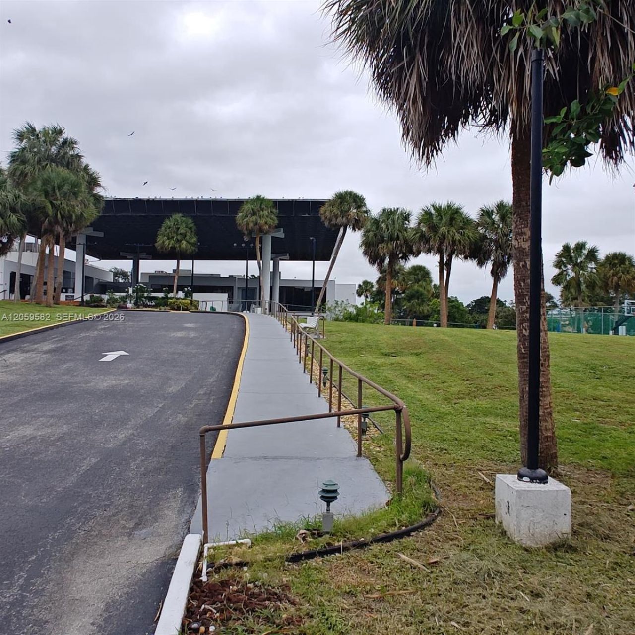 7051 Environ Blvd, Unit 433, Lauderhill, FL 33319 Photo