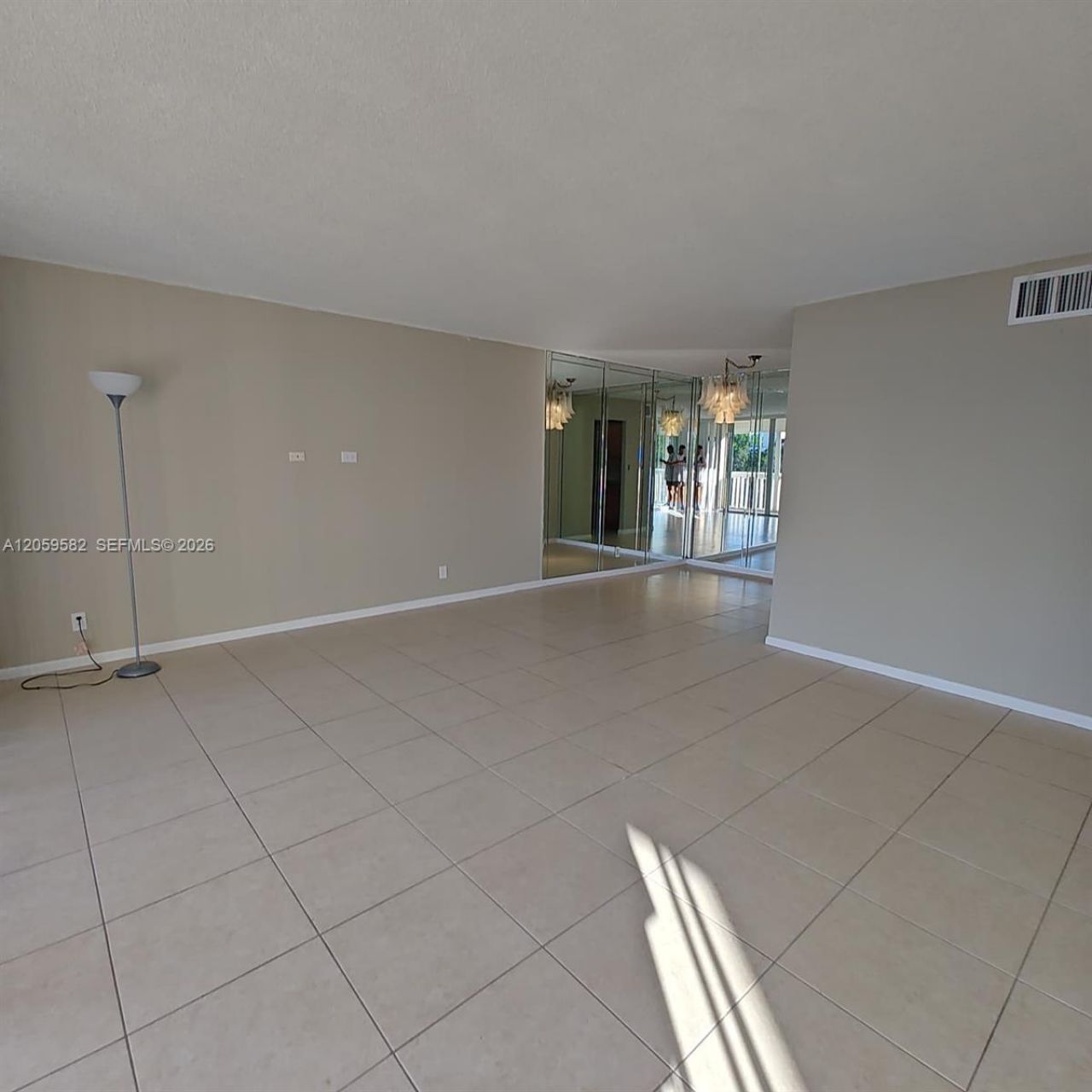 7051 Environ Blvd, Unit 433, Lauderhill, FL 33319 Photo