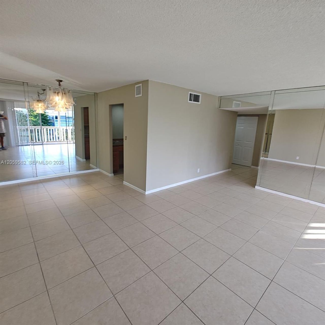 7051 Environ Blvd, Unit 433, Lauderhill, FL 33319 Photo
