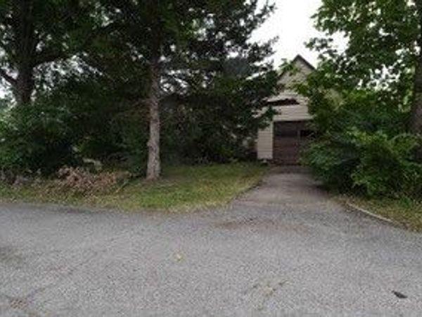 600 E 14th Street , Dewey, OK 74029