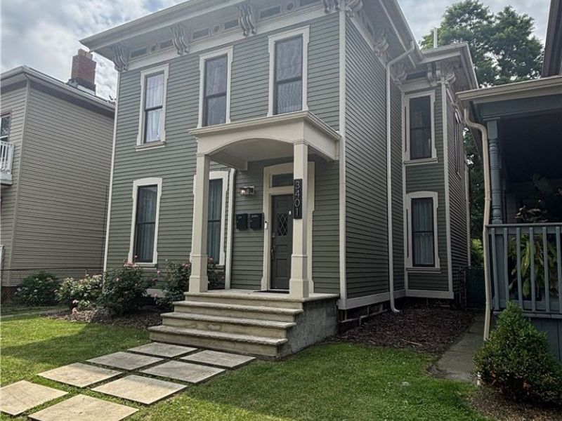 3401 Clinton Avenue, Cleveland, OH 44113 Photo 2
