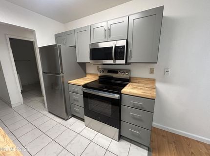 3855 E Leonesio Drive, Unit g1, Reno, NV 89512 Photo