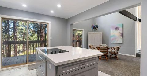 31 Chalet Court, Stateline, NV 89449 Photo