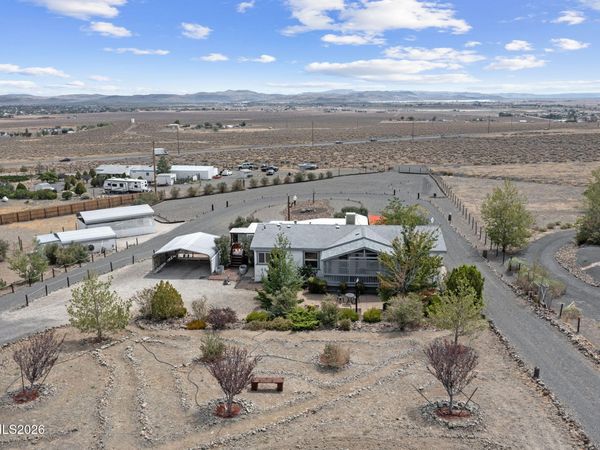 4790 Skyline Drive, Silver Springs, NV 89429