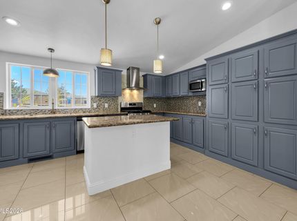 592 Morgan Circle, Sun Valley, NV 89433 Photo