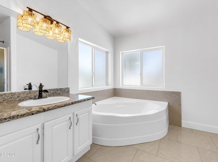 592 Morgan Circle, Sun Valley, NV 89433 Photo