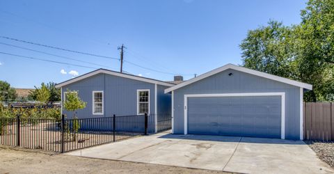 592 Morgan Circle, Sun Valley, NV 89433 Photo
