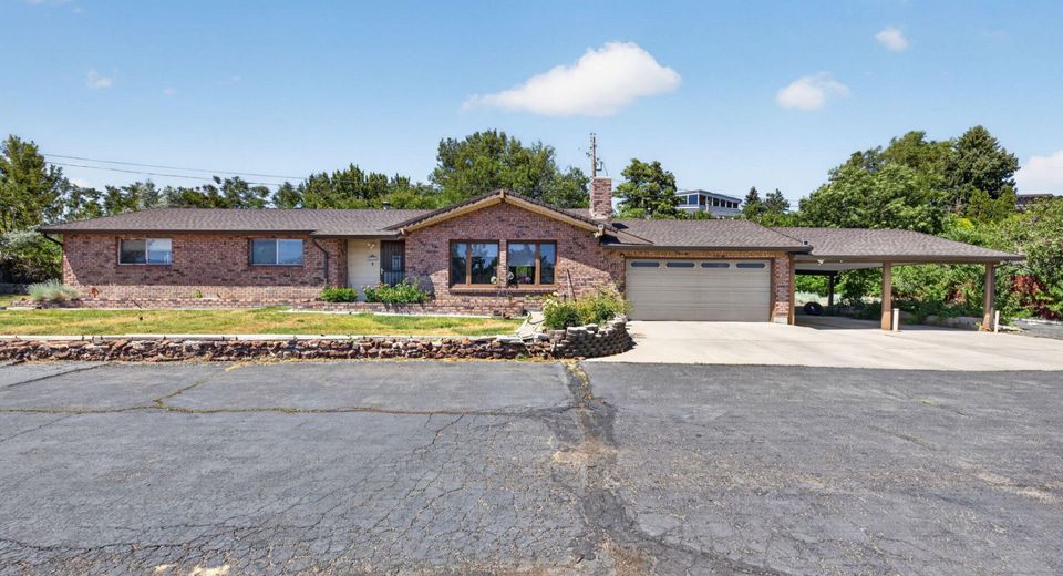 5505 Point View Way, Sparks, NV 89431 Photo