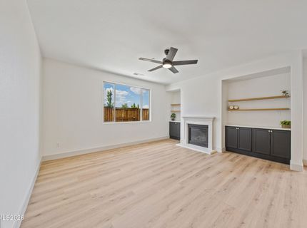 580 S Sand Crane Circle, Sparks, NV 89436 Photo